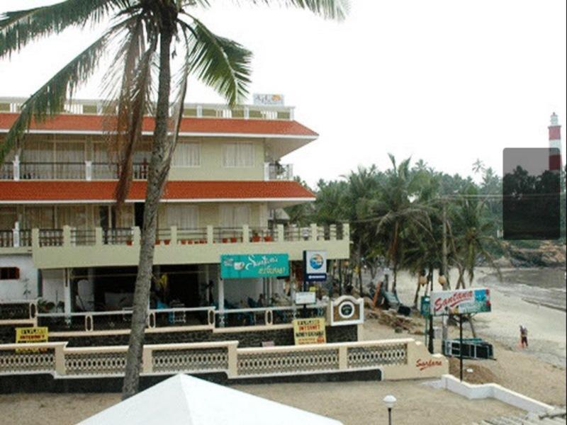 Adam Beach Resort 可瓦兰 外观 照片