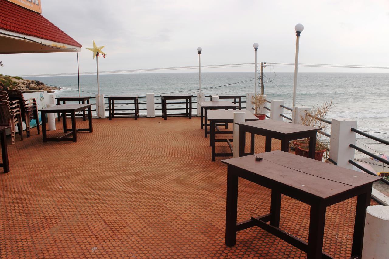 Adam Beach Resort 可瓦兰 外观 照片