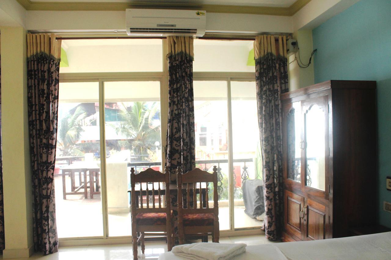 Adam Beach Resort 可瓦兰 外观 照片